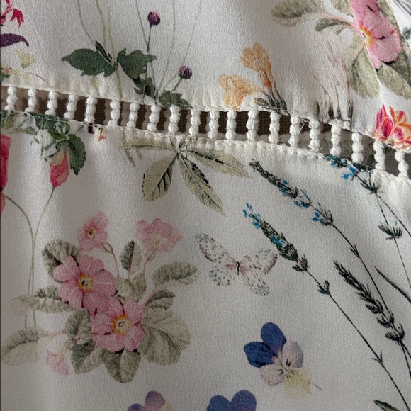 The Kooples Floral Button-Up Blouse in Ivory size XXS  ( fits a S) runs large - Picture 3 of 8